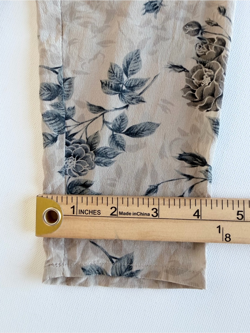 Vintage JH Collectibles 100% Silk Floral Button Front Blouse Size 10 Cottagecore - Picture 7 of 9